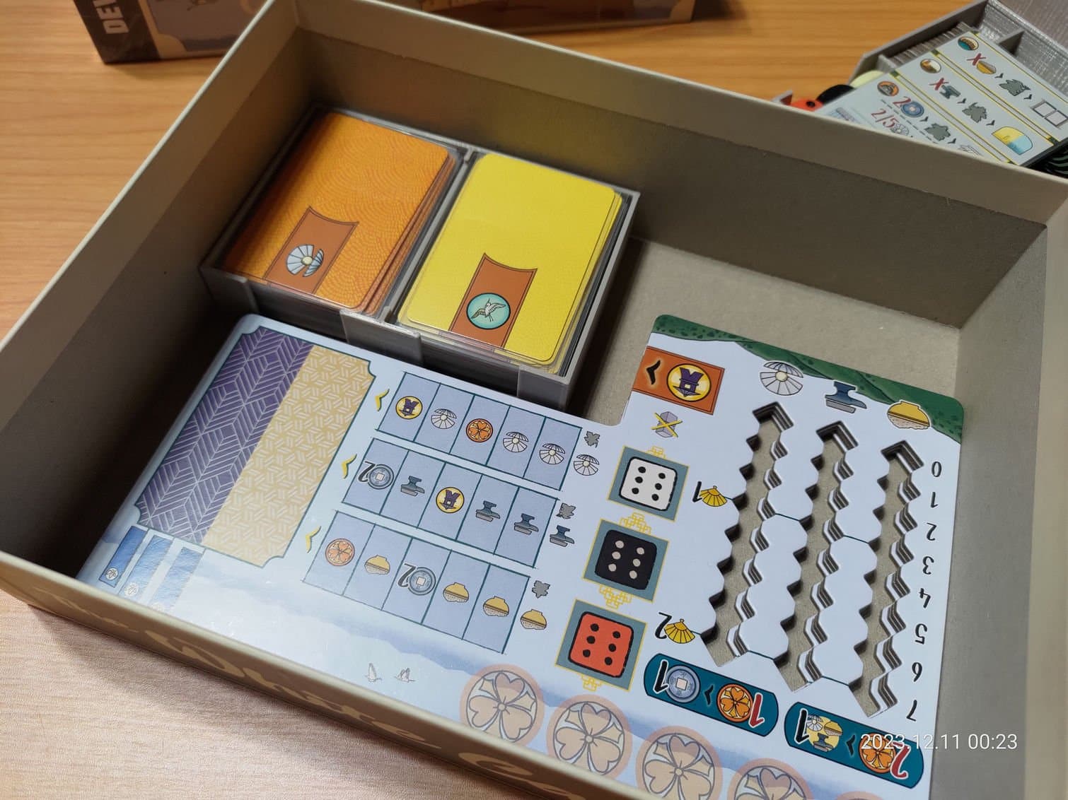 White Castle Insert thumbnail 3