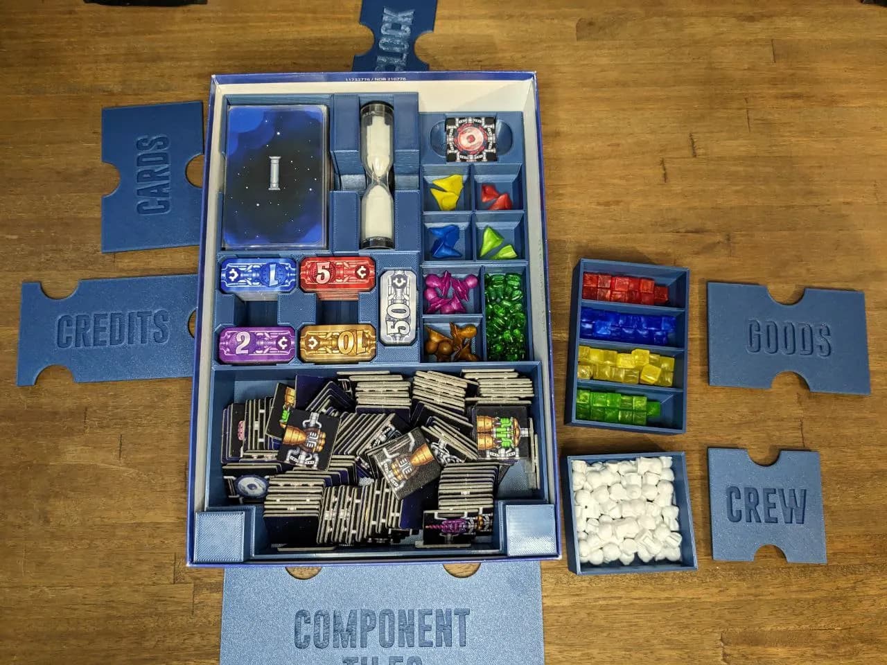 Galaxy Trucker Game Insert view 1