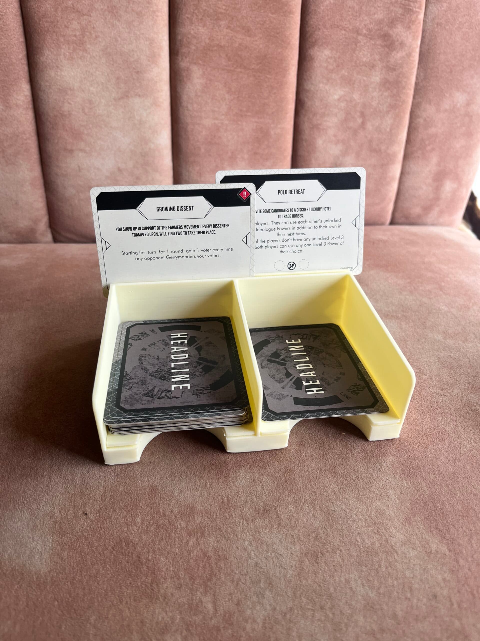 Minimalist Deck - Draw and Discard view 1