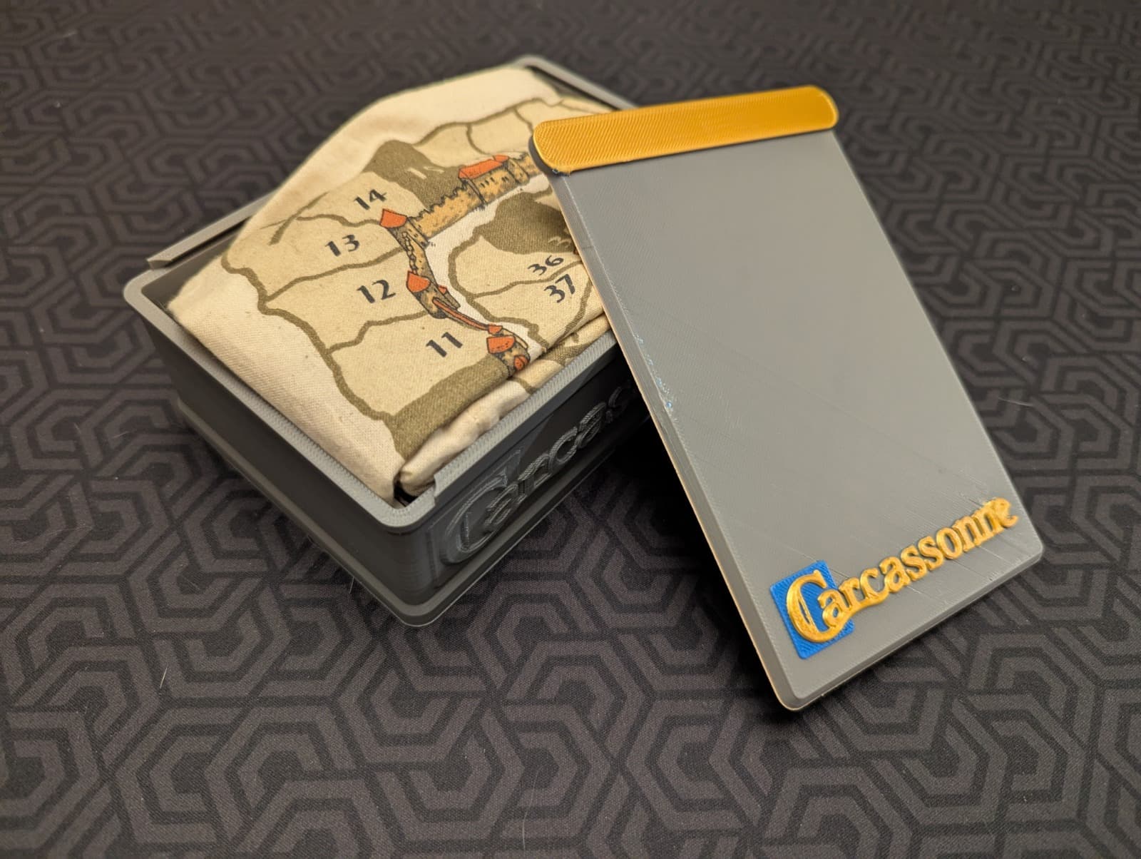 Carcassonne Travel Box view 1